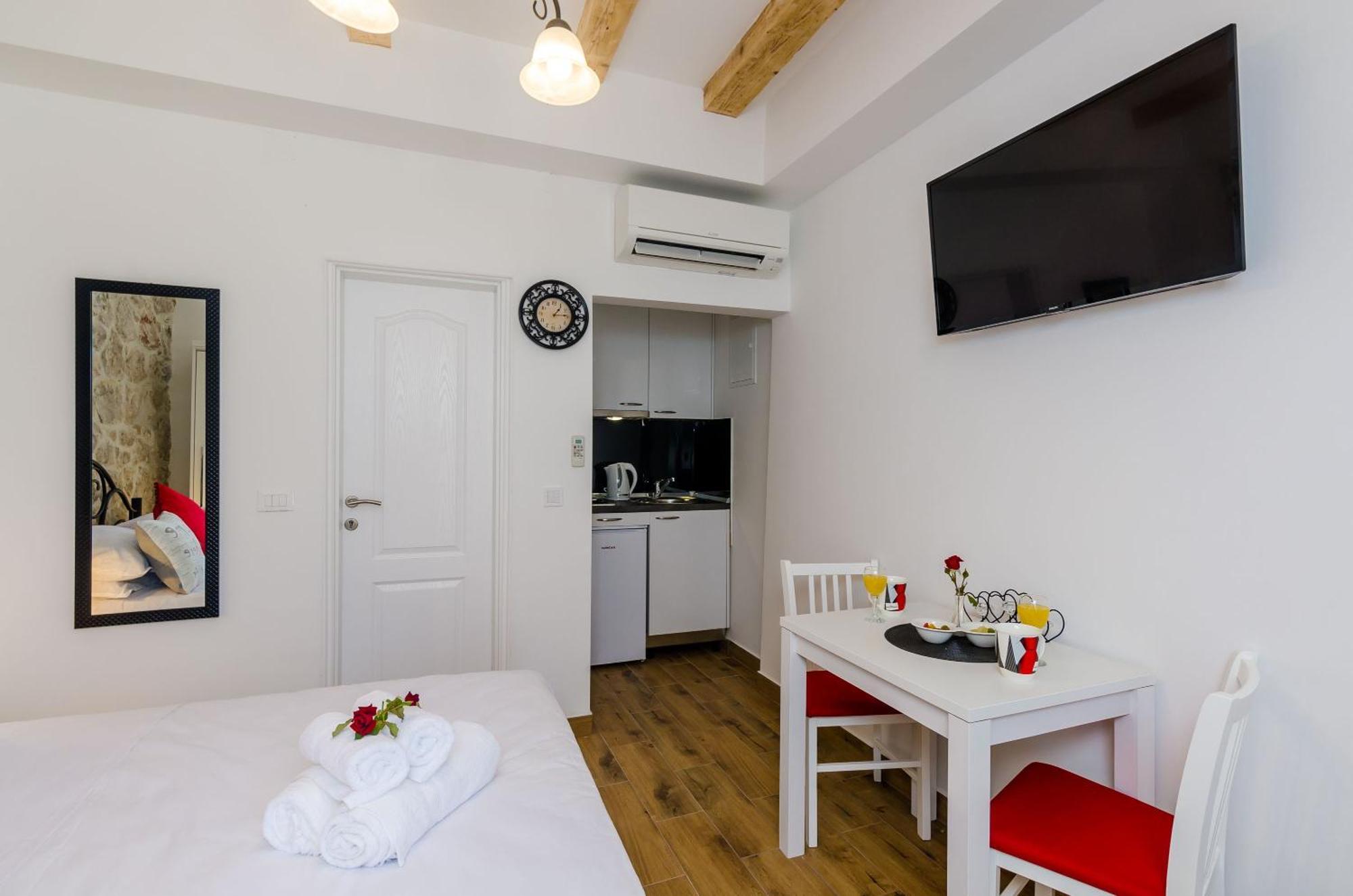 Mata Family Apartments Molunat Camera foto
